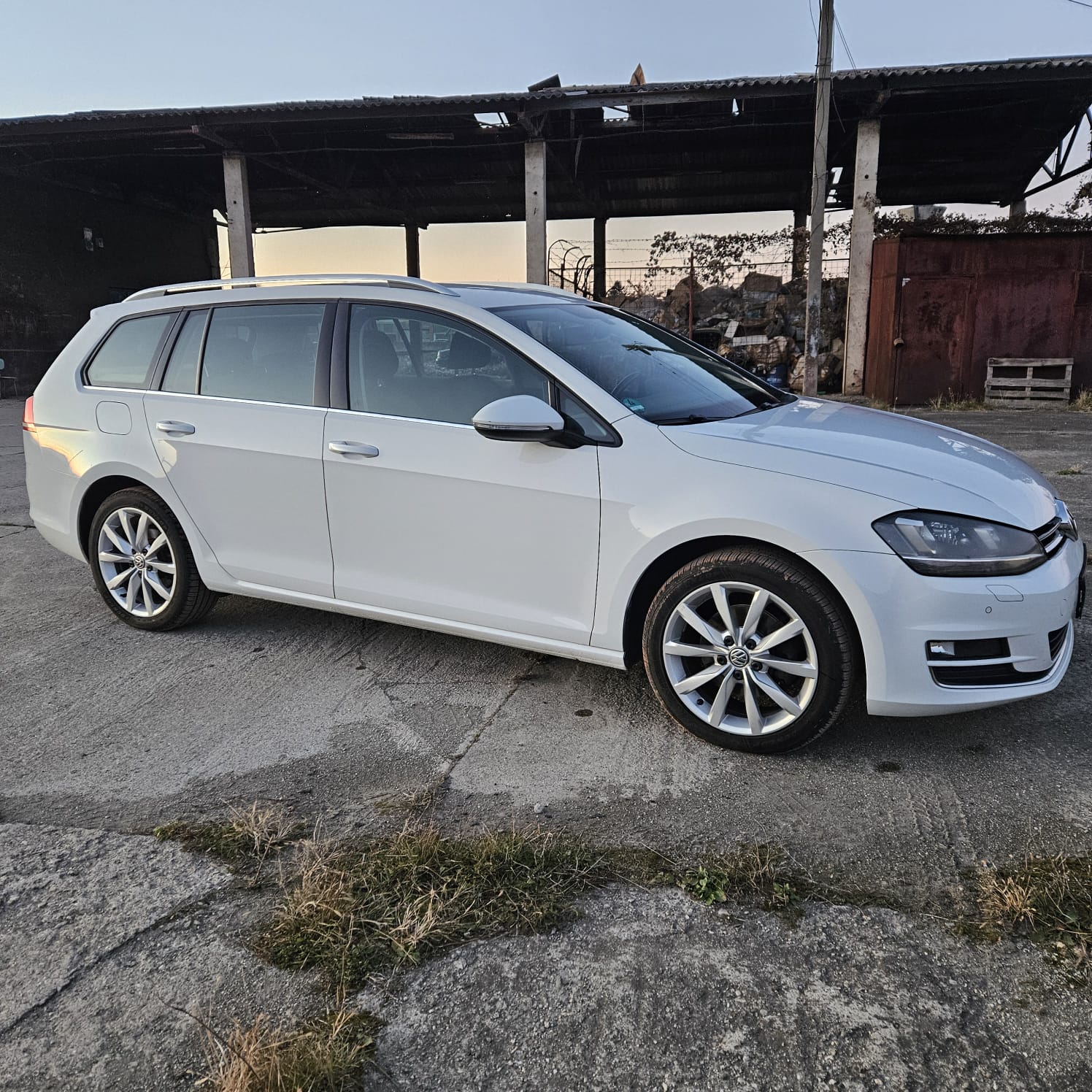 Mașină de închiriat NRX SERV Brașov – Autoturism 1